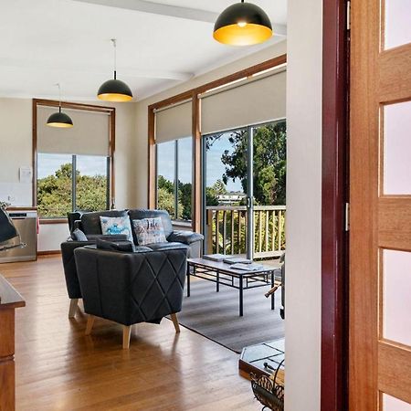 The Beach House- Private Jacuzzi And Wood Fire! Dover Exterior foto